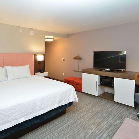 Hampton Inn&Suites Menomonie-UW Stout Extérieur photo