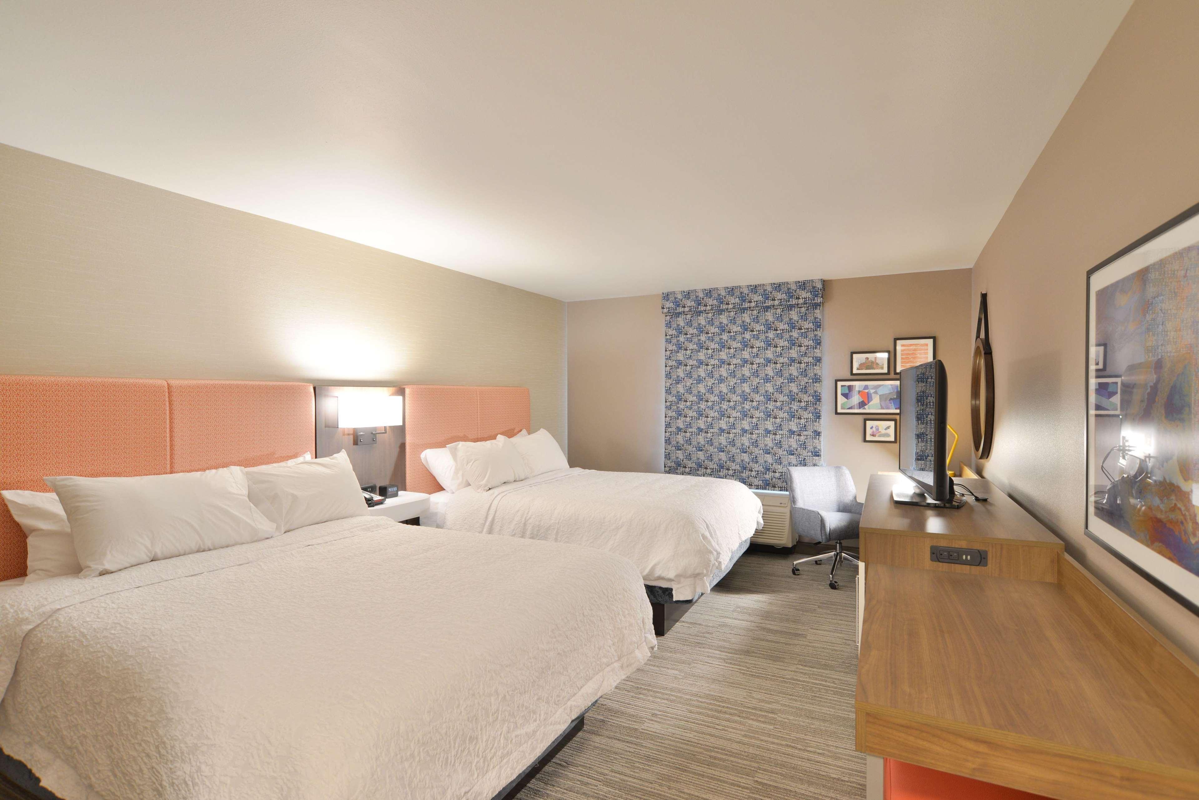Hampton Inn&Suites Menomonie-UW Stout Extérieur photo