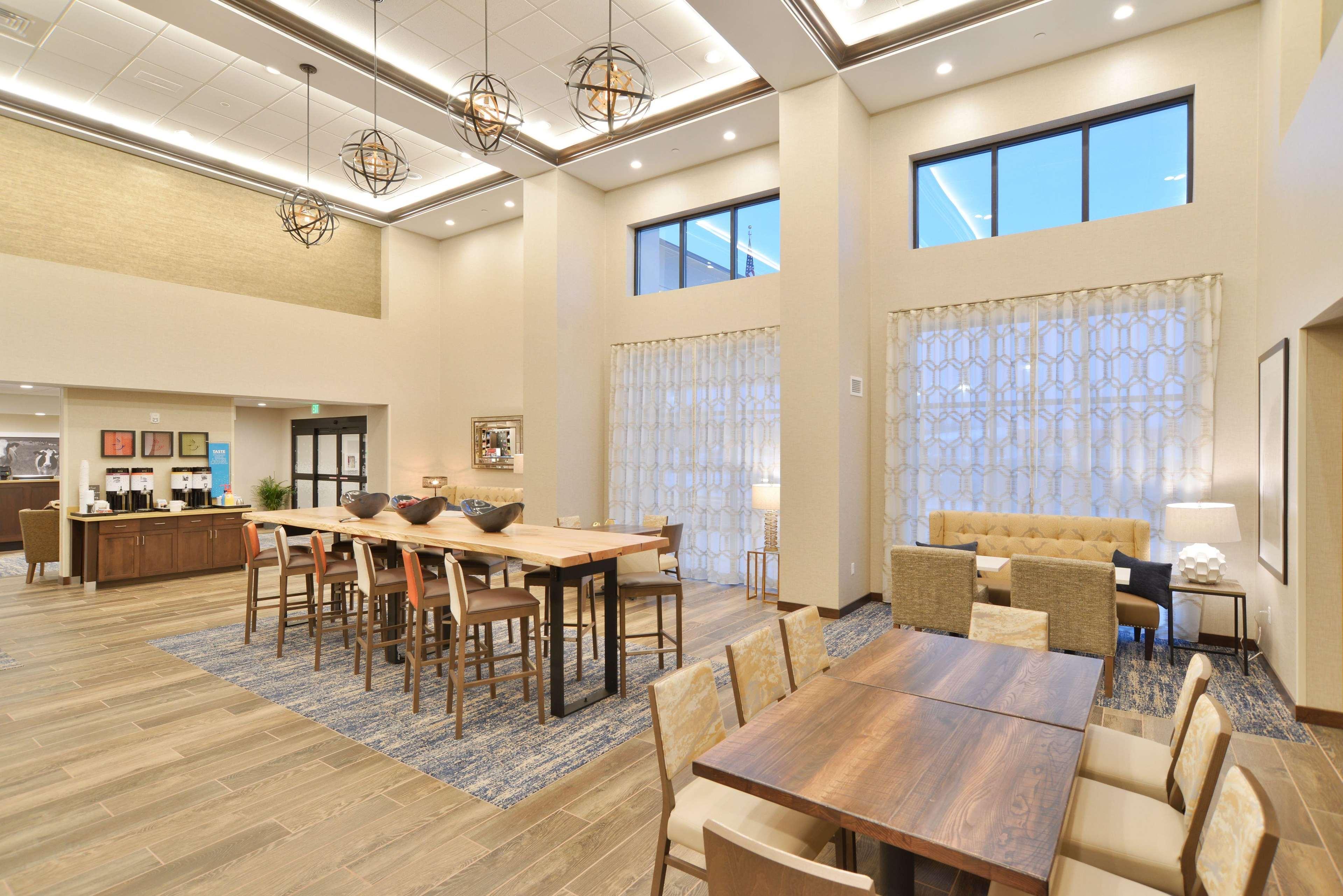Hampton Inn&Suites Menomonie-UW Stout Extérieur photo
