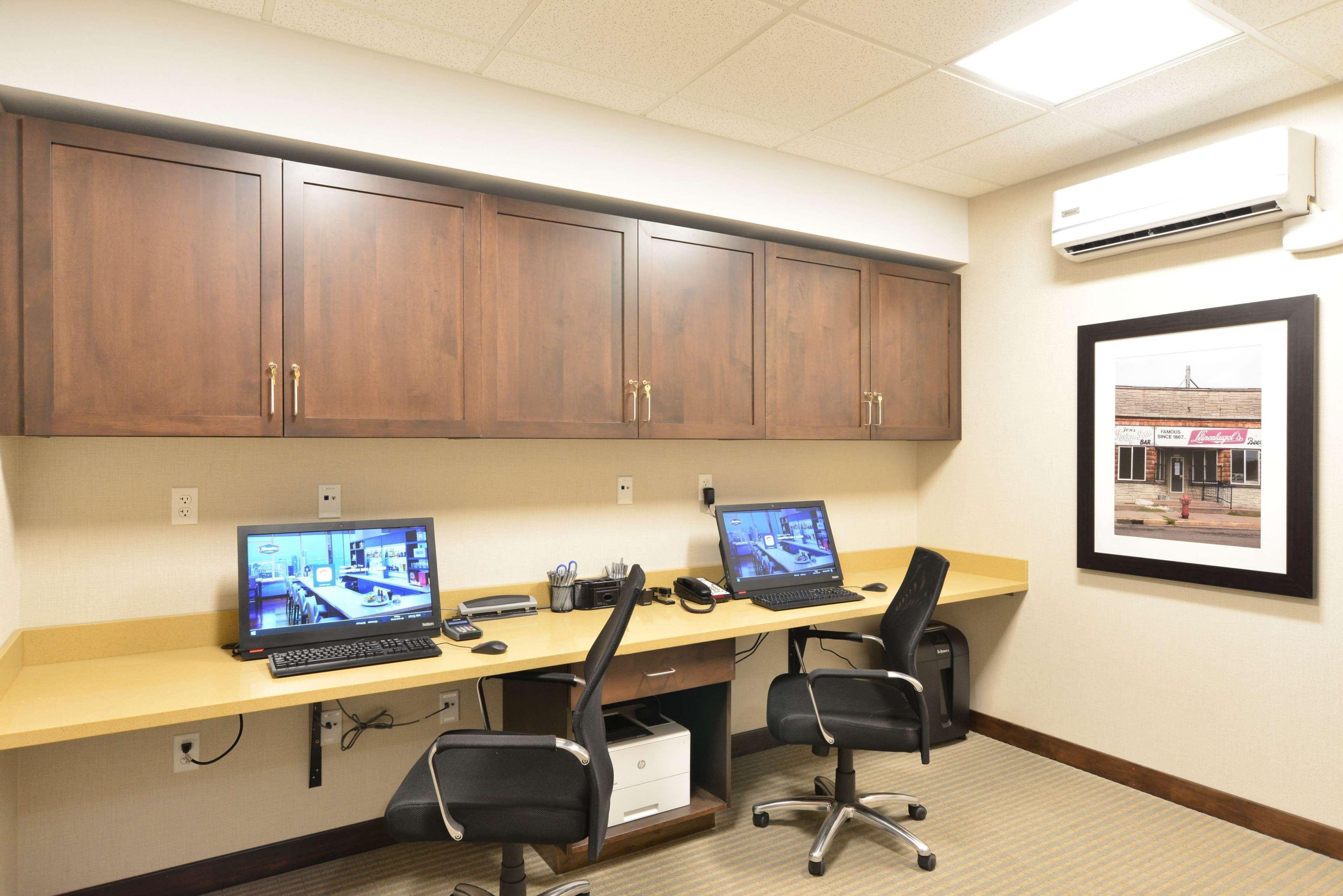Hampton Inn&Suites Menomonie-UW Stout Extérieur photo