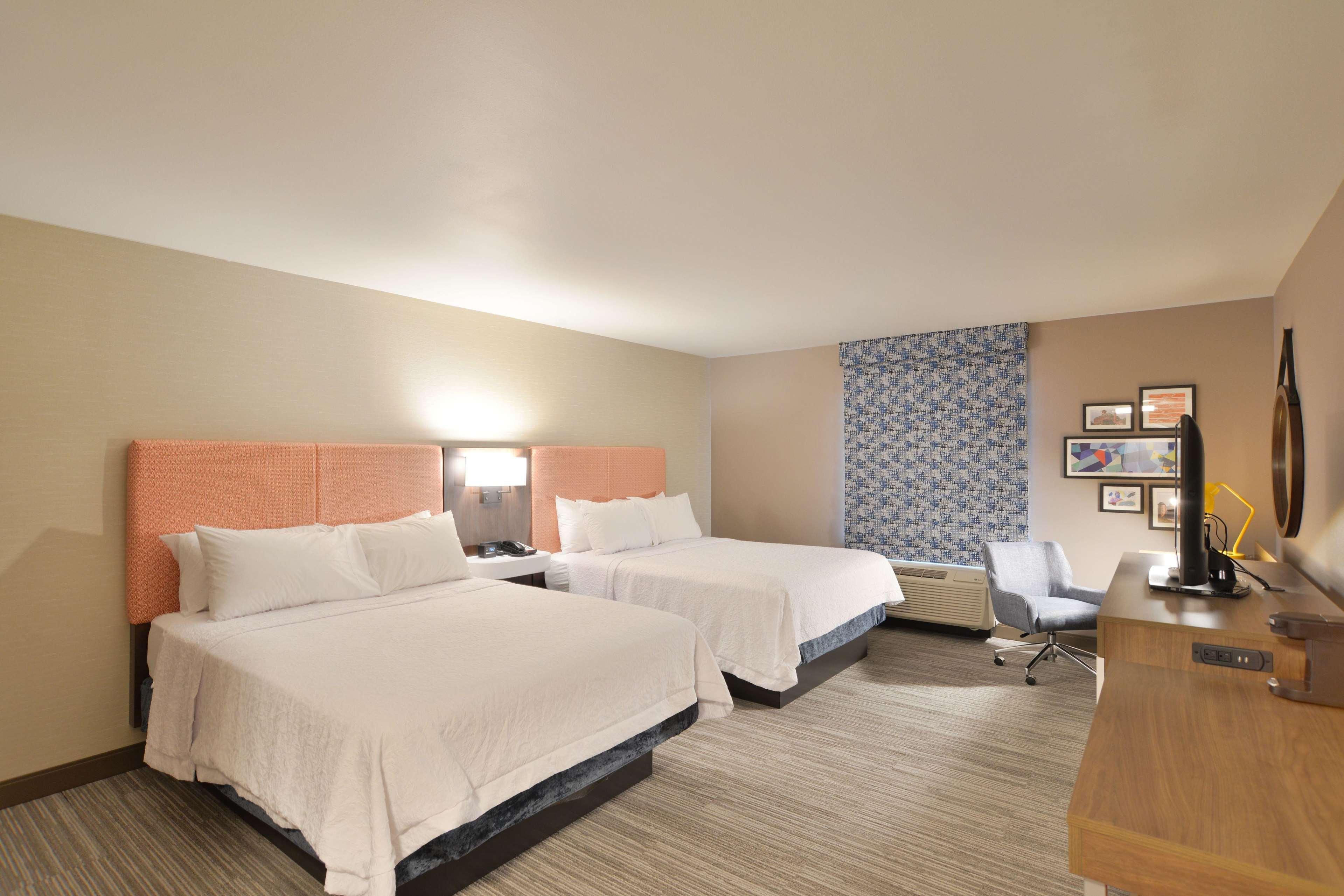 Hampton Inn&Suites Menomonie-UW Stout Extérieur photo