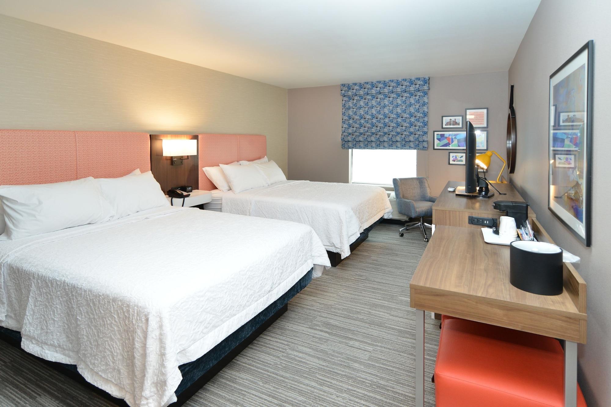 Hampton Inn&Suites Menomonie-UW Stout Extérieur photo